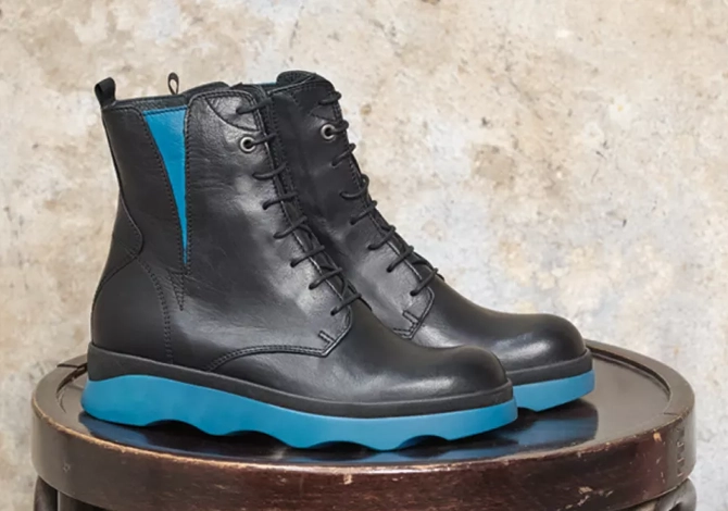 Best shoes for bunions: Akita HV