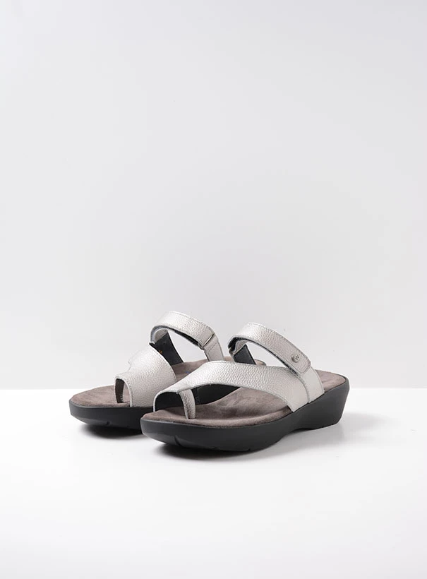 wolky sandals 00203 collins 71130 silver leather front