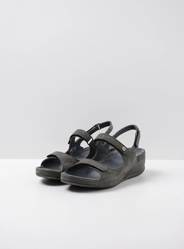 wolky sandals 00425 shallow 10200 grey nubuck front