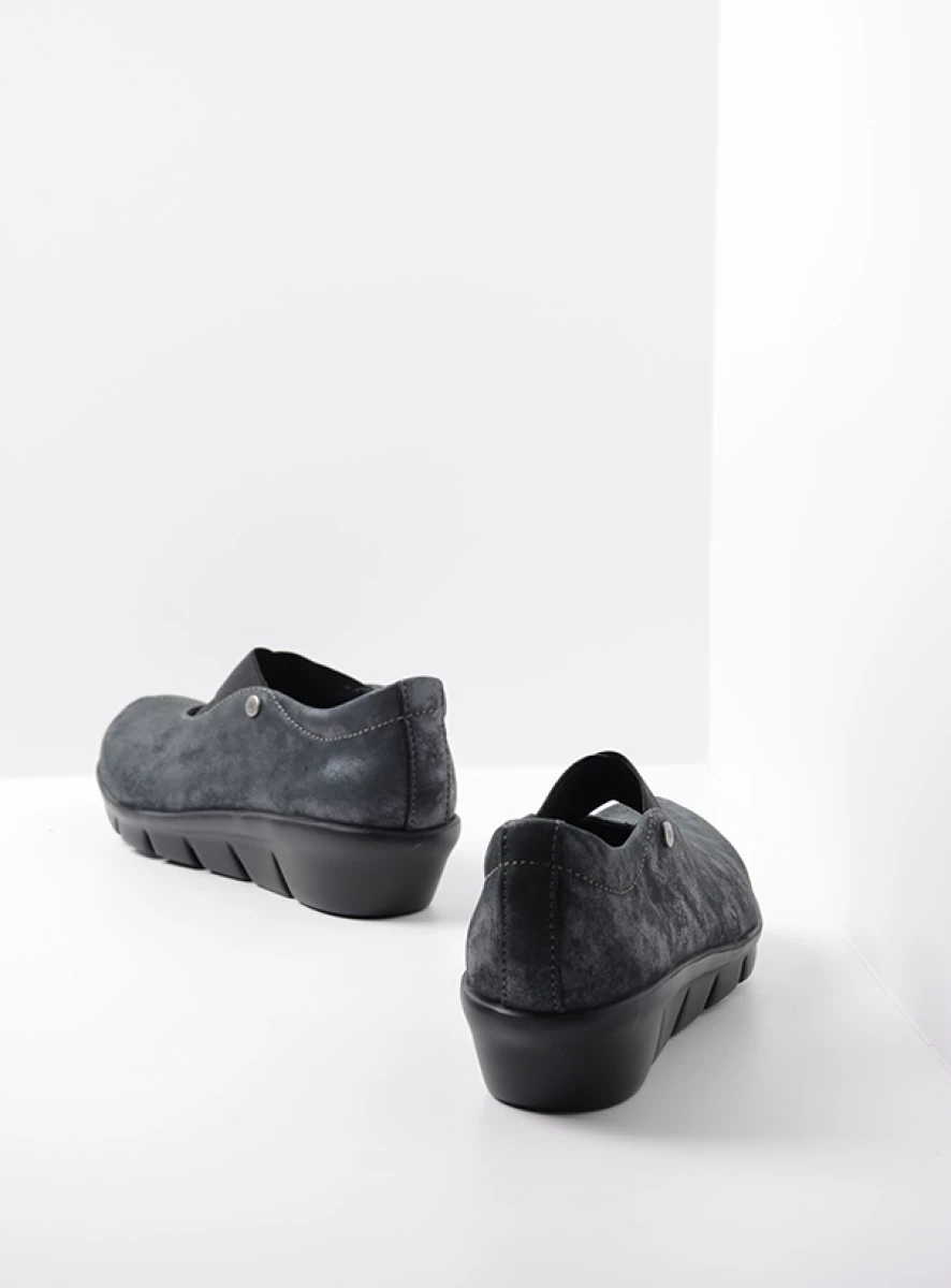 Buy your Wolky Cursa black metallic nubuck shoes online Wolky
