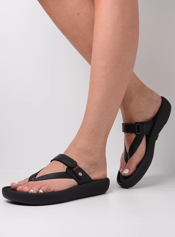 wolky sandals 00821 peace 31002 black leather detail