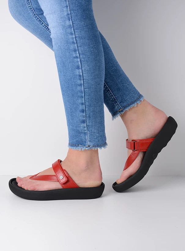 wolky sandals 00821 peace 31500 red leather detail