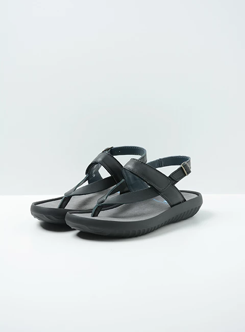 wolky sandals 00882 cebu 31000 black matte leather front