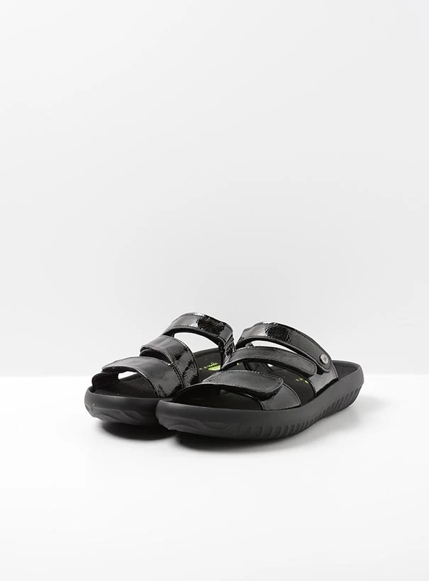 wolky sandals 00889 sense vegan 96000 black patent leather front
