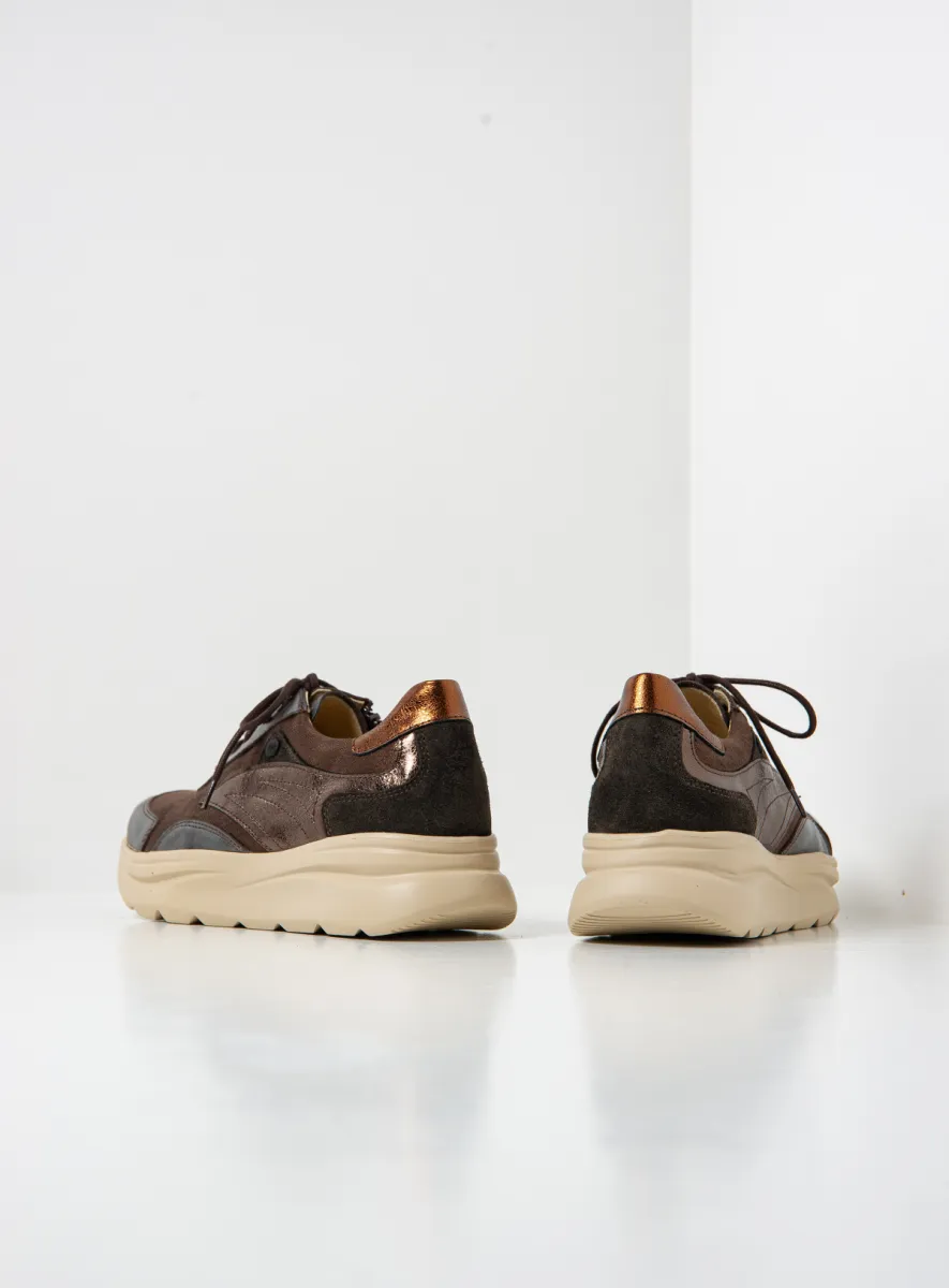 Wolky Rits 00990 Nova S2F 90300 brown combi stretch leather
