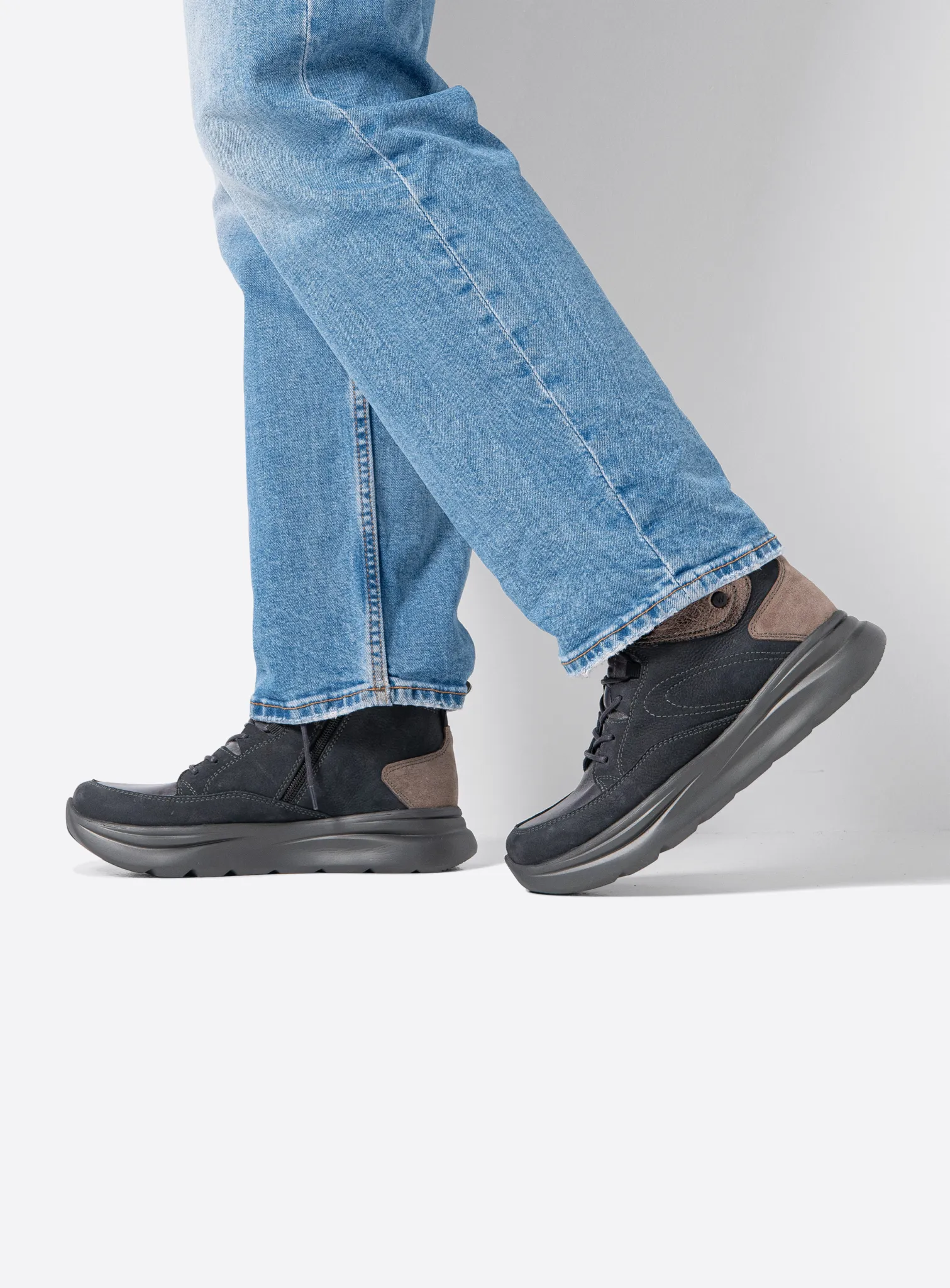 Wolky Apex - lead combi leather Arch support shoes for women
