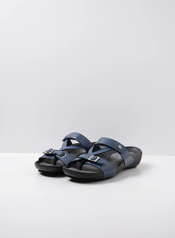 wolky sandals 01000 oconnor 31840 jeans leather front