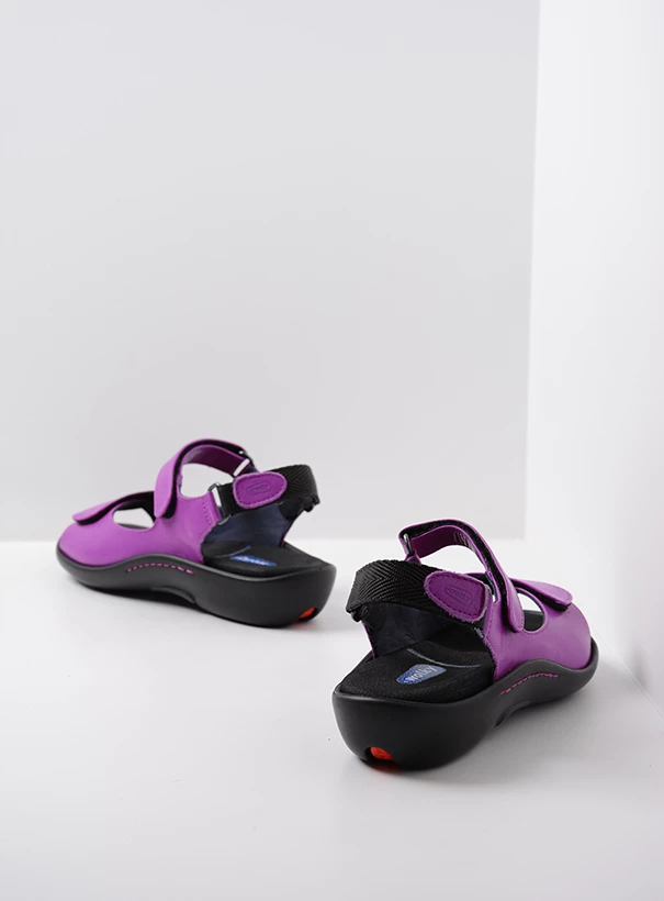 wolky sandals 01300 salvia 30660 fuchsia leather back