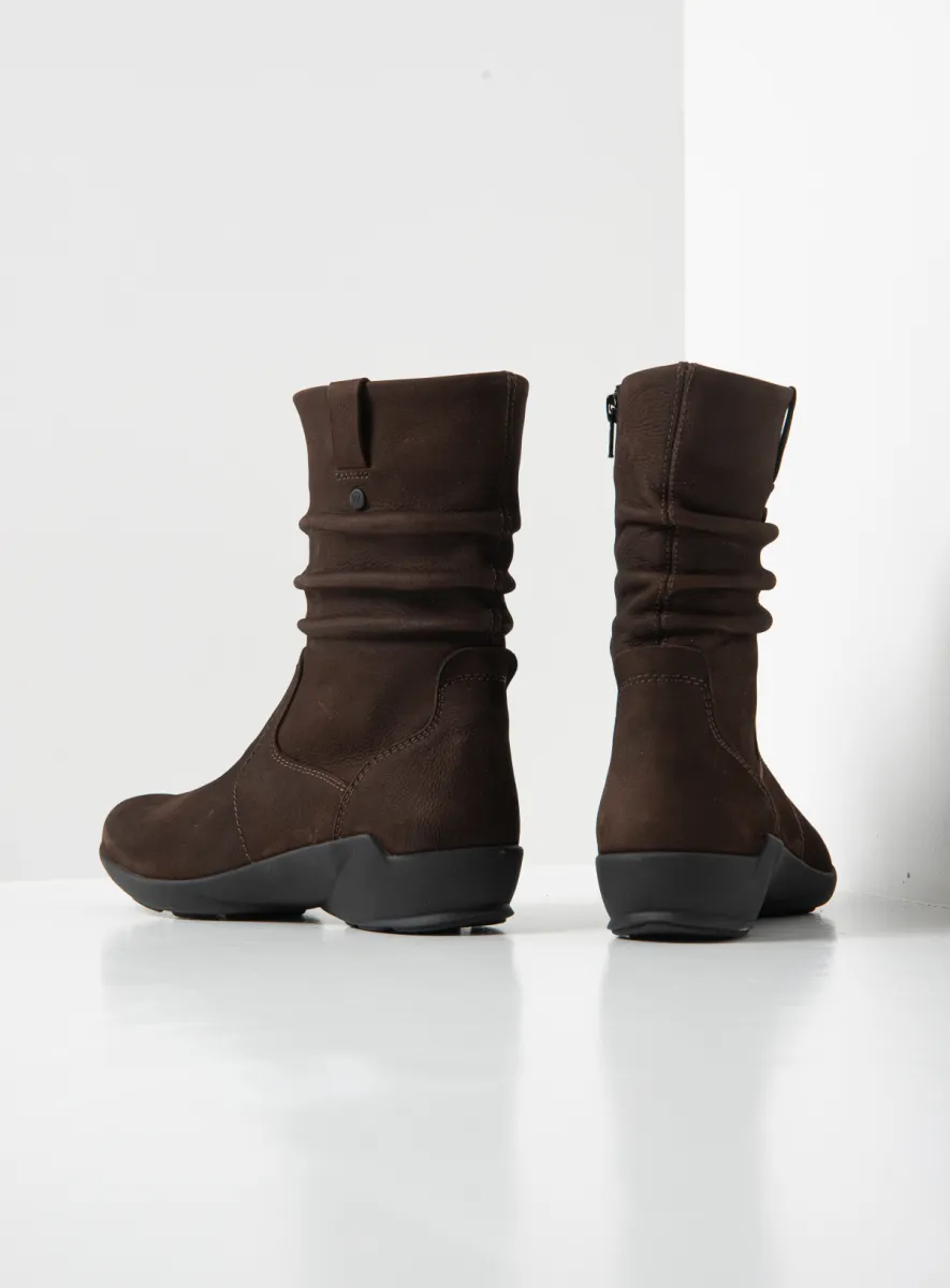 Wolky Luna - brown nubuck Arch support shoes for women