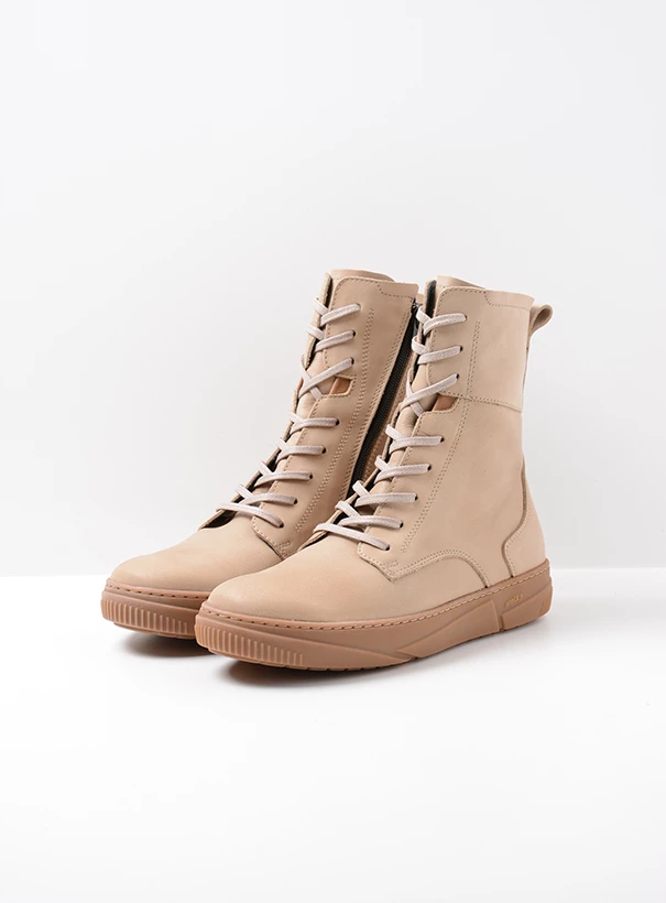 wolky high lace up shoes 02083 check 12125 safari nubuck front