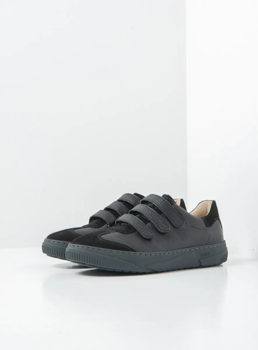 Wolky Valdora - black leather Mary Janes for women