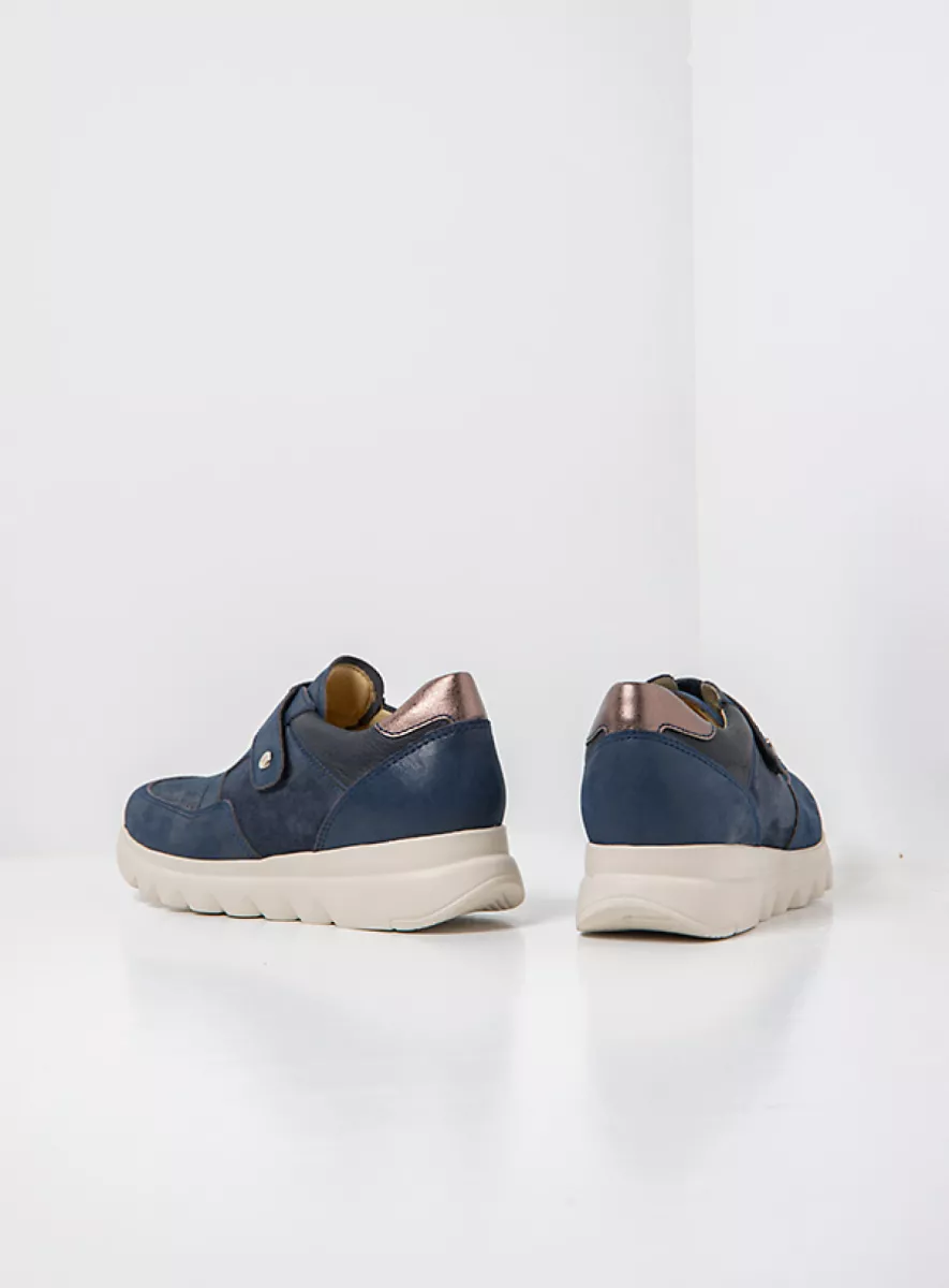 Wolky Mary Janes 02133 Snappy S2F 90800 blue combi stretch leather
