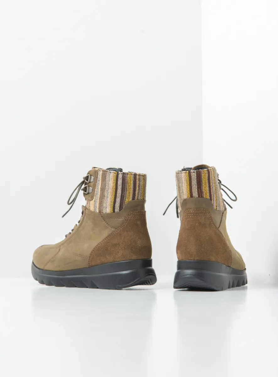 Wolky Lace up boots 02135 Grenada HV 12718 olive nubuck