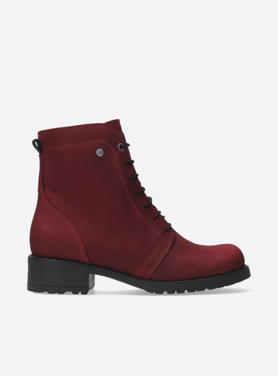 Calf length walking boots shop