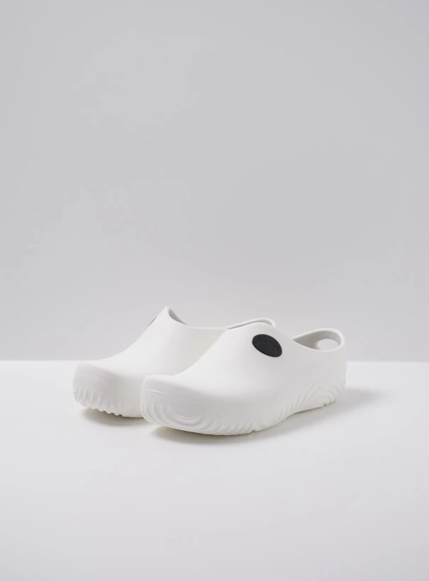 wolky clogs 02550 ok clog 90100 white pu front