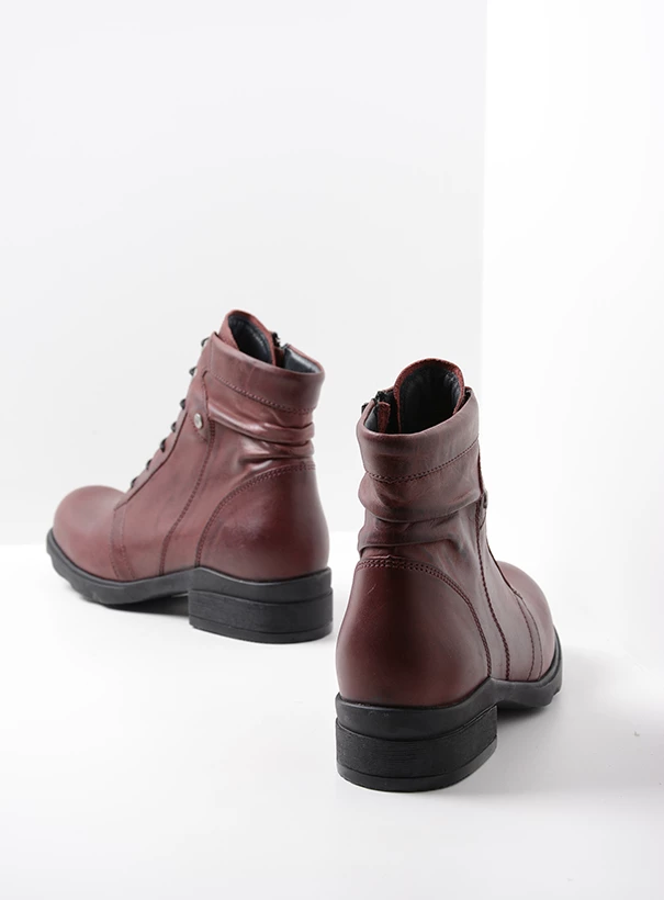 wolky biker boots 02629 center xw 30551 burgundy leather back