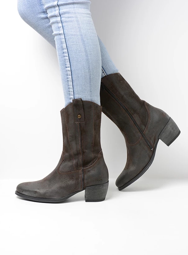 wolky mid calf boots 02876 caprock 45305 dark brown suede detail