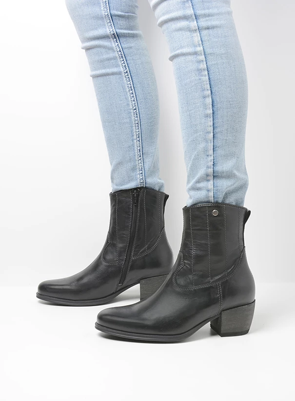 wolky cowboyboots 02878 lubbock 30000 black leather detail
