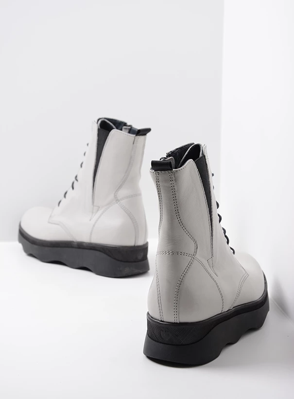 wolky boots 02975 akita 30104 winter white leather back