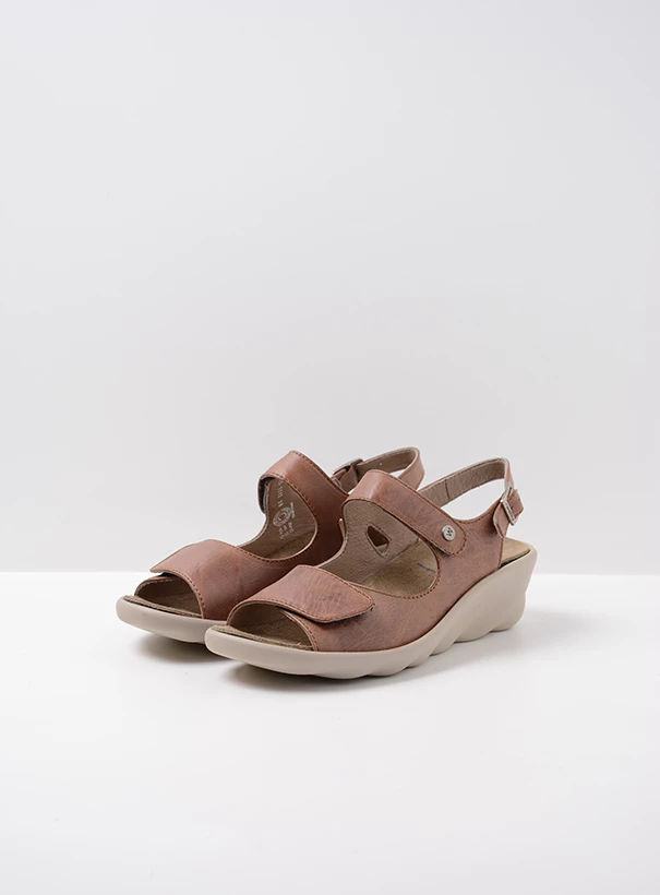 wolky sandals 03125 scala 30310 brown leather front