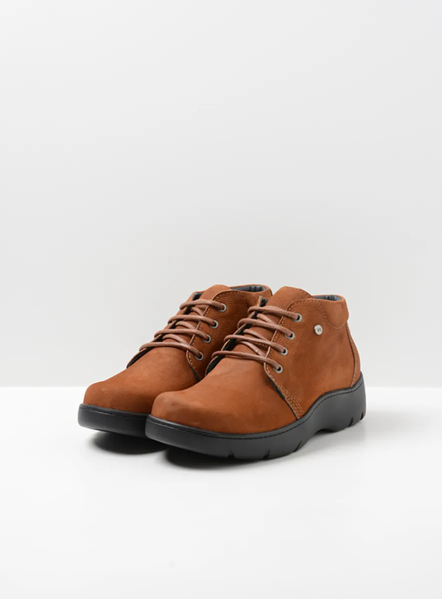 Wolky Tarda WR - cognac nubuck Lace up boots for women
