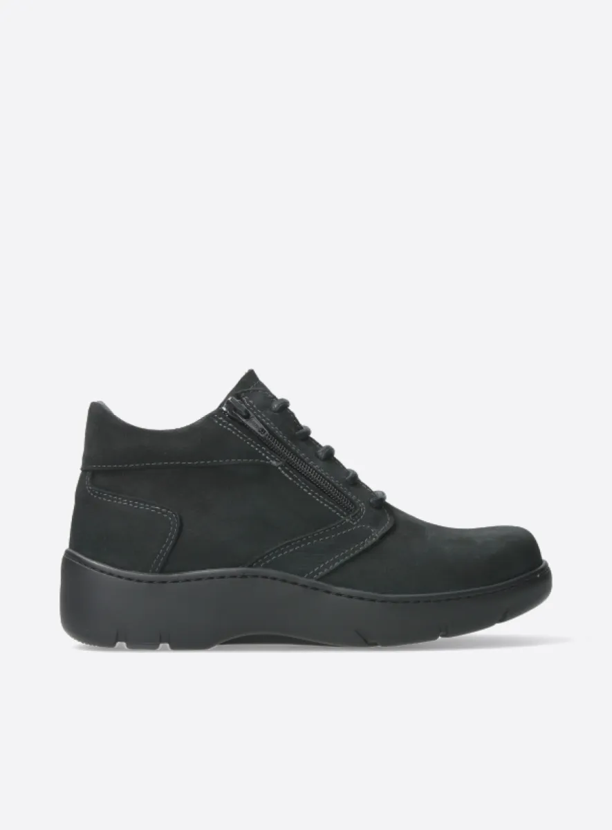 Wolky Annemarie - black nubuck Lace up shoes for women