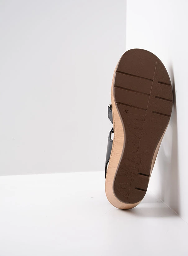 wolky sandals 03550 la jolla 30070 black leather sole