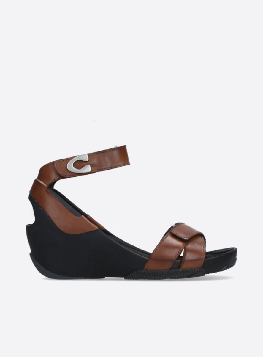 wolky sandals 03776 era 20430 cognac leather