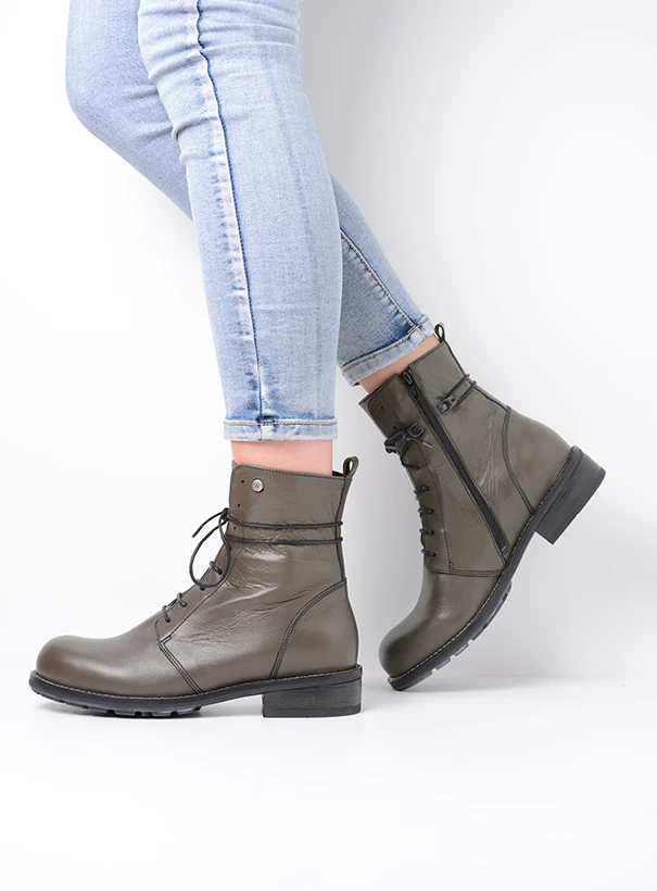 wolky mid calf boots 04432 murray 20770 cactus leather detail