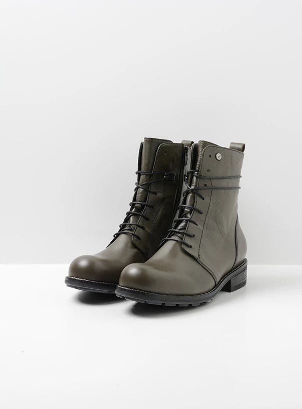 wolky biker boots 04444 murray xw 20770 cactus leather front