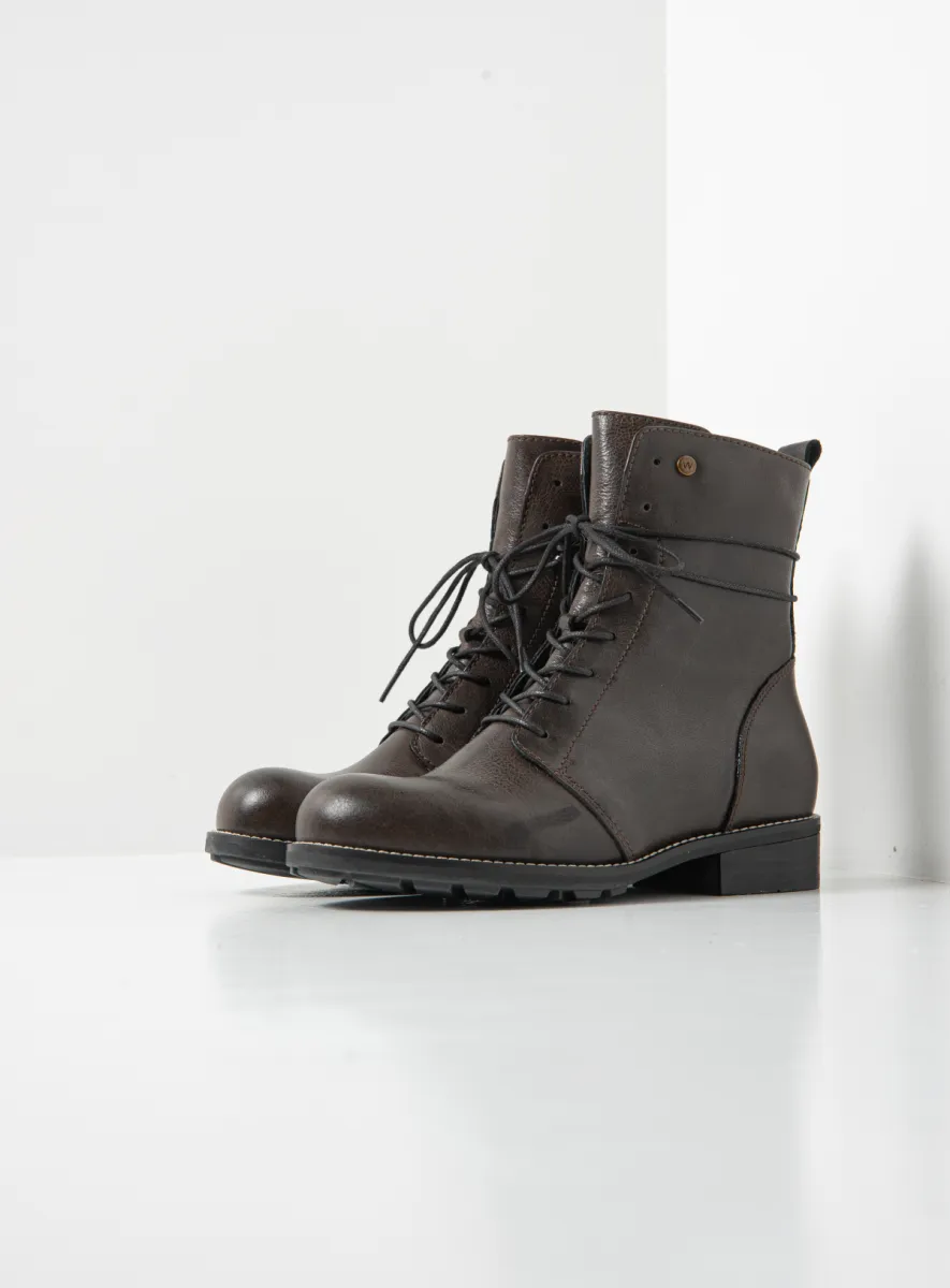 Wolky Murray+ - brown leather Biker boots for women