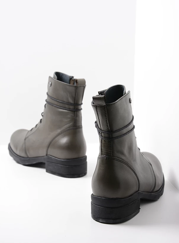 wolky biker boots 04445 murray hv 20770 cactus leather back