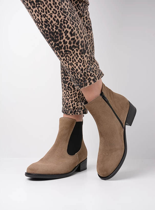 wolky ankleboots 04517 masala 45150 taupe brushed suede sfeer