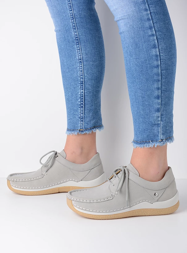 wolky low lace up shoes 04525 celebration 11206 light grey nubuck sfeer