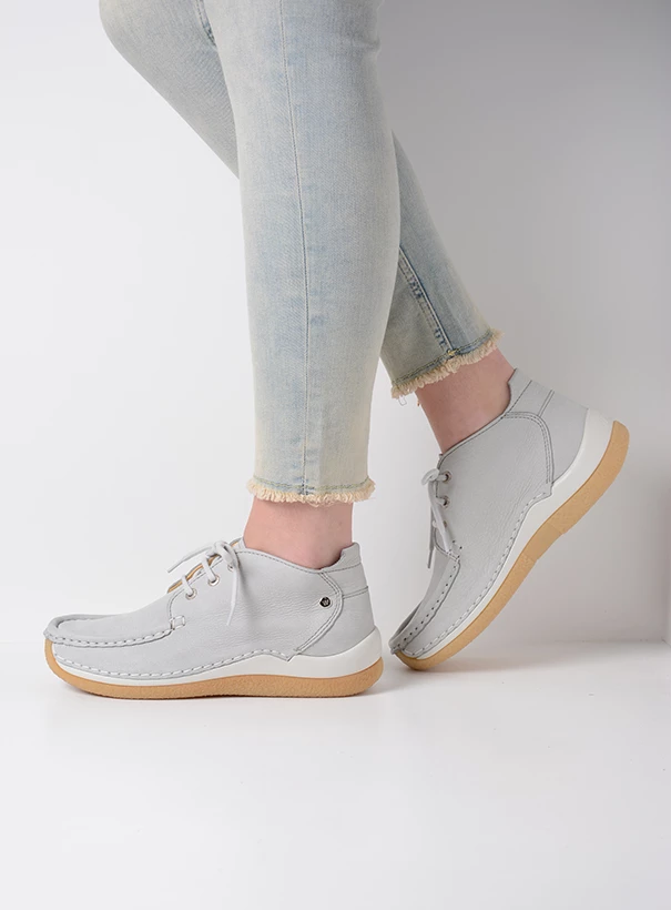 wolky low lace up shoes 04526 rosella 10206 light grey nubuck sfeer