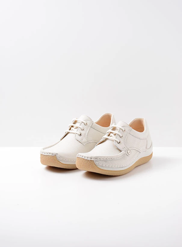 wolky low lace up shoes 04527 taranta 71120 cream white leather front