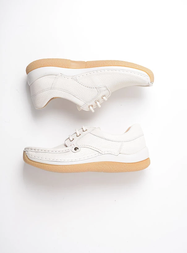 wolky low lace up shoes 04527 taranta 71120 cream white leather top