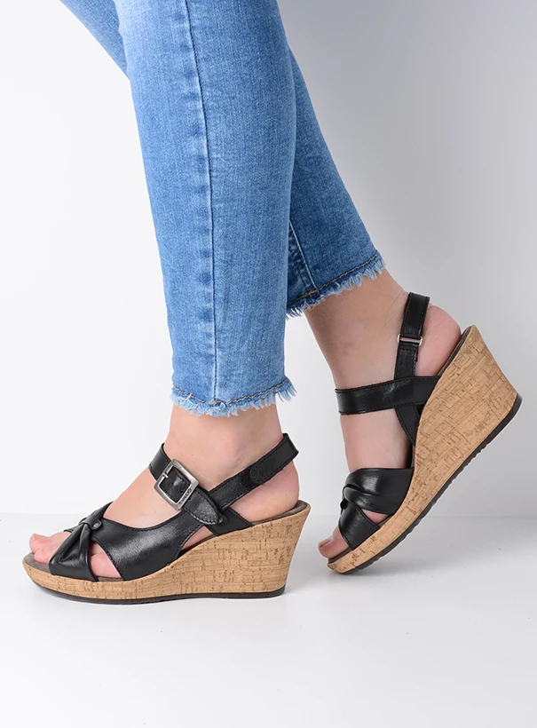 wolky sandals 04628 ixia 2 20000 black leather detail