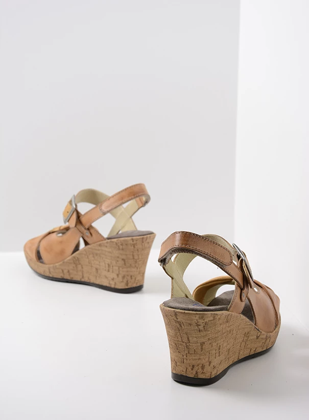 wolky sandals 04628 ixia 2 20400 natural leather back