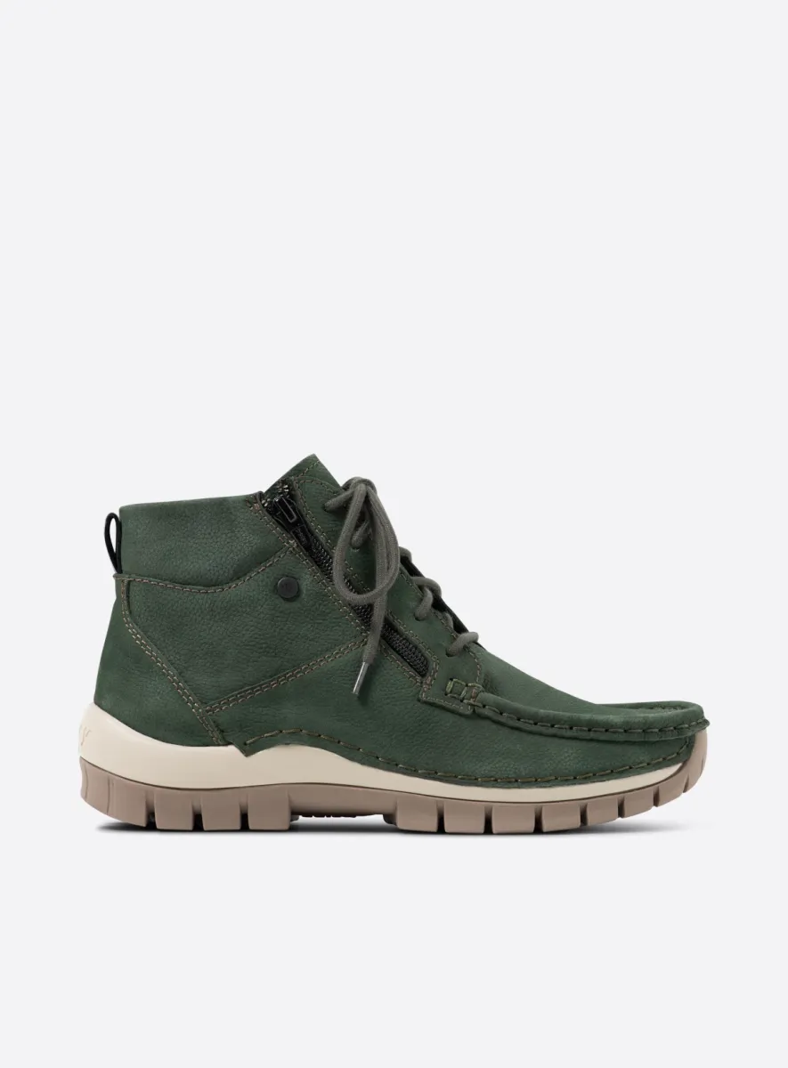Wolky Boost - green nubuck Lace up boots for women