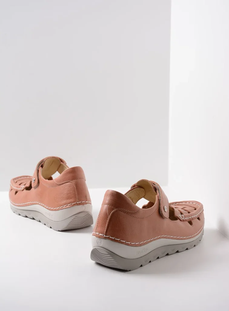 Buy your Wolky Zambezi soft pink leather shoes online Wolky