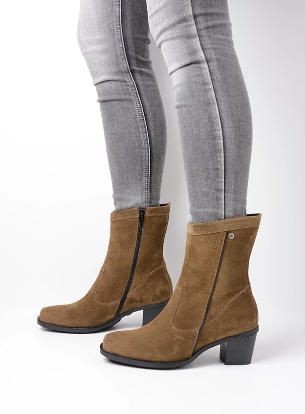 wolky mid calf boots 05056 mallow 40155 dark taupe suede sfeer