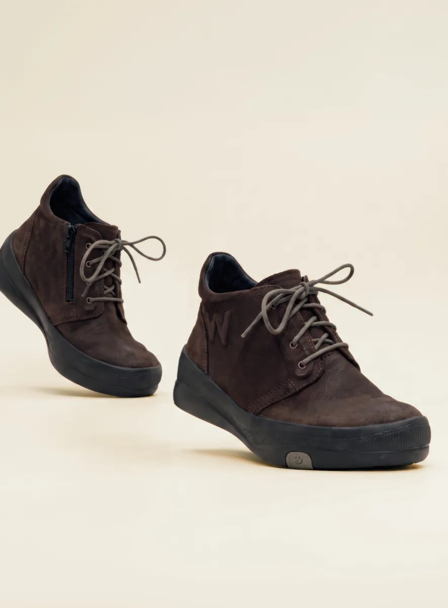 Wolky Fuse - brown nubuck Lace up shoes for women
