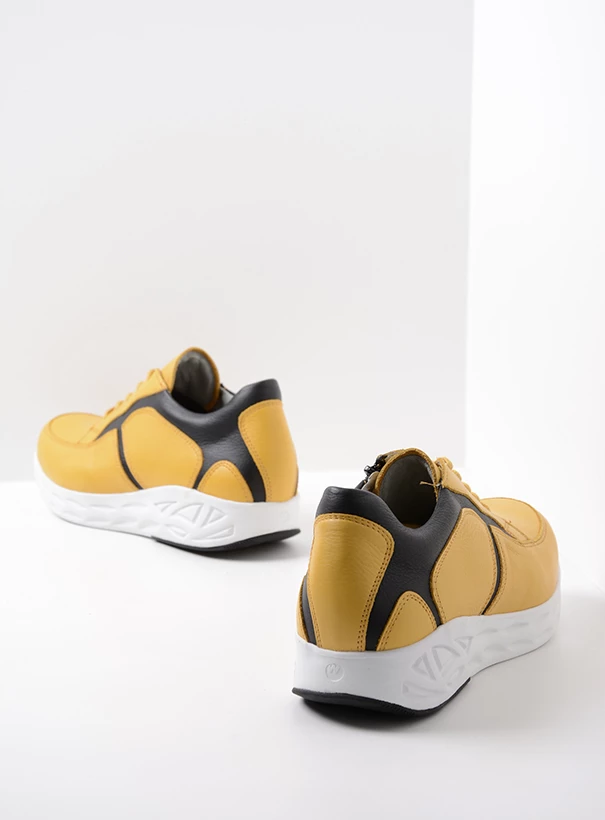 wolky low lace up shoes 05700 bounce 24900 yellow black leather back