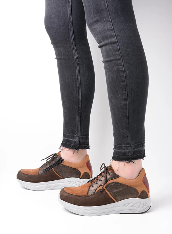 wolky low lace up shoes 05700 bounce 90301 brown combi leather detail