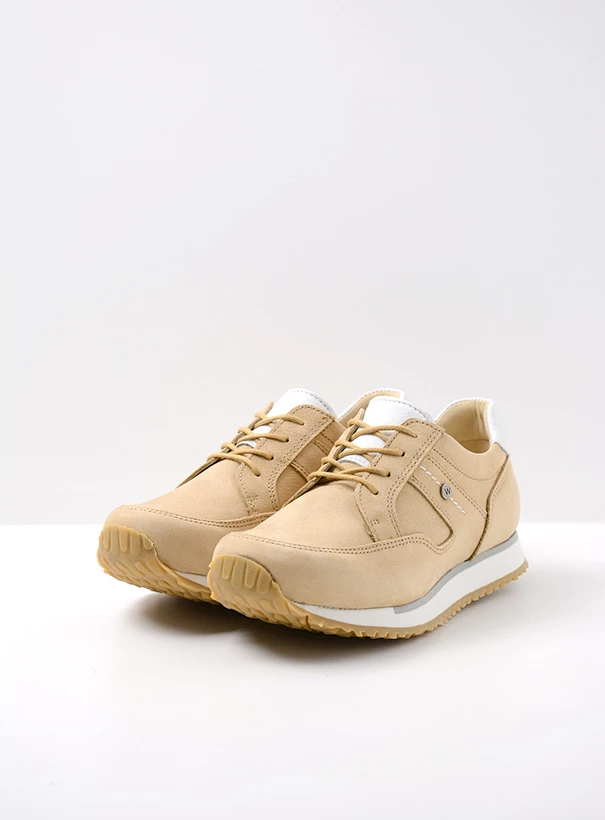 wolky low lace up shoes 05804 e walk 10391 beige nubuck front