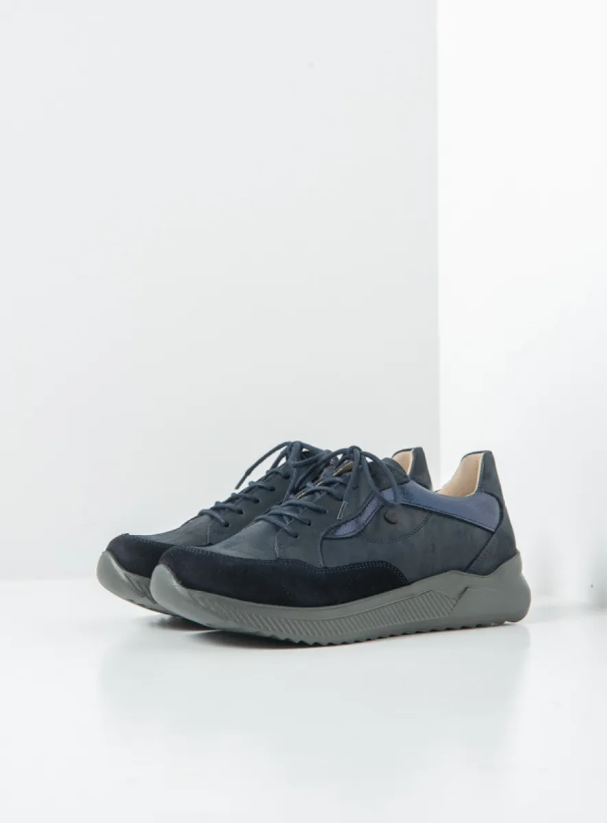 Wolky e-Move - navy combi leather Arch support shoes for women
