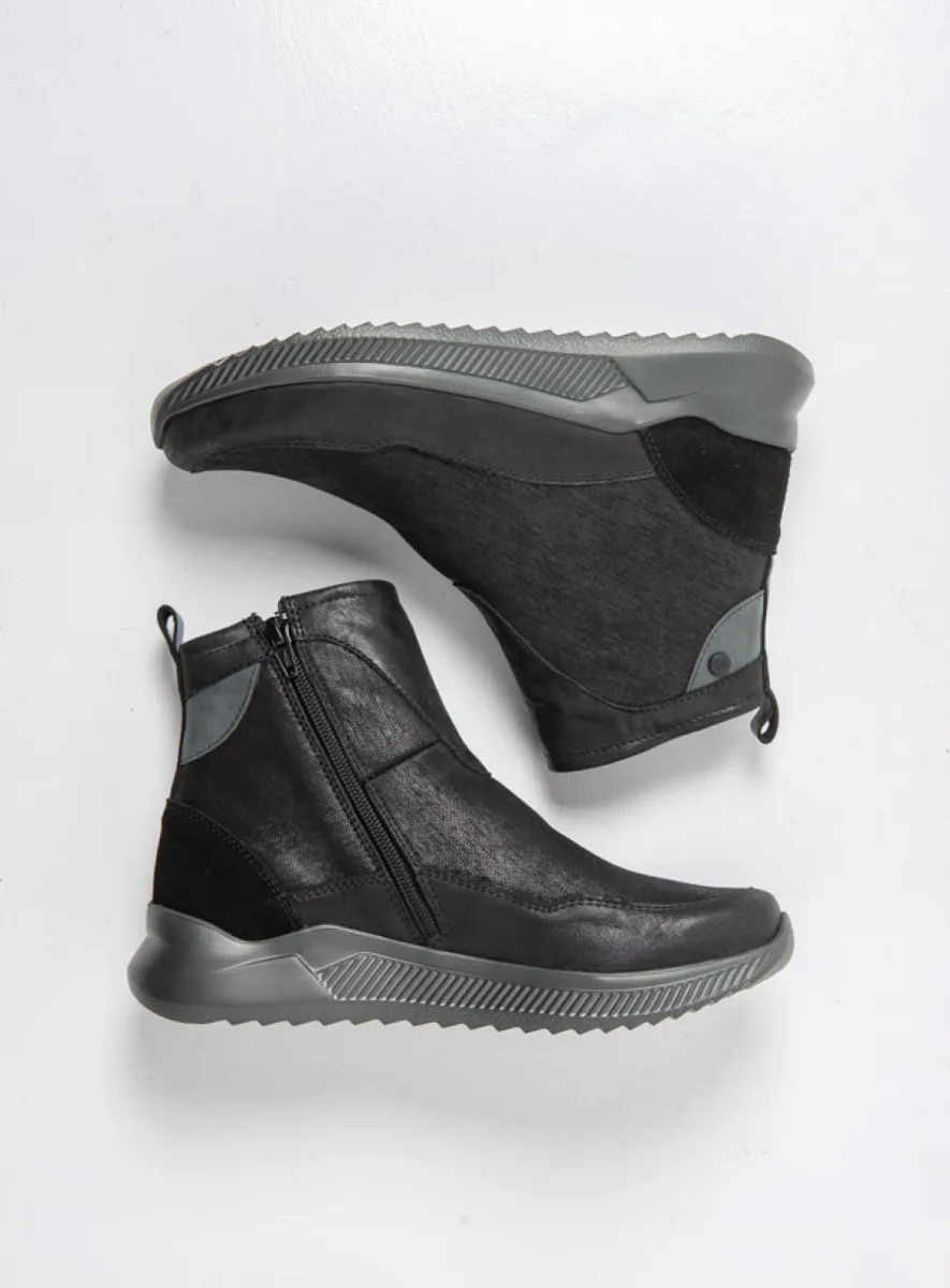 Wolky Trainers 05828 e-Stride S2F 36000 black effect leather