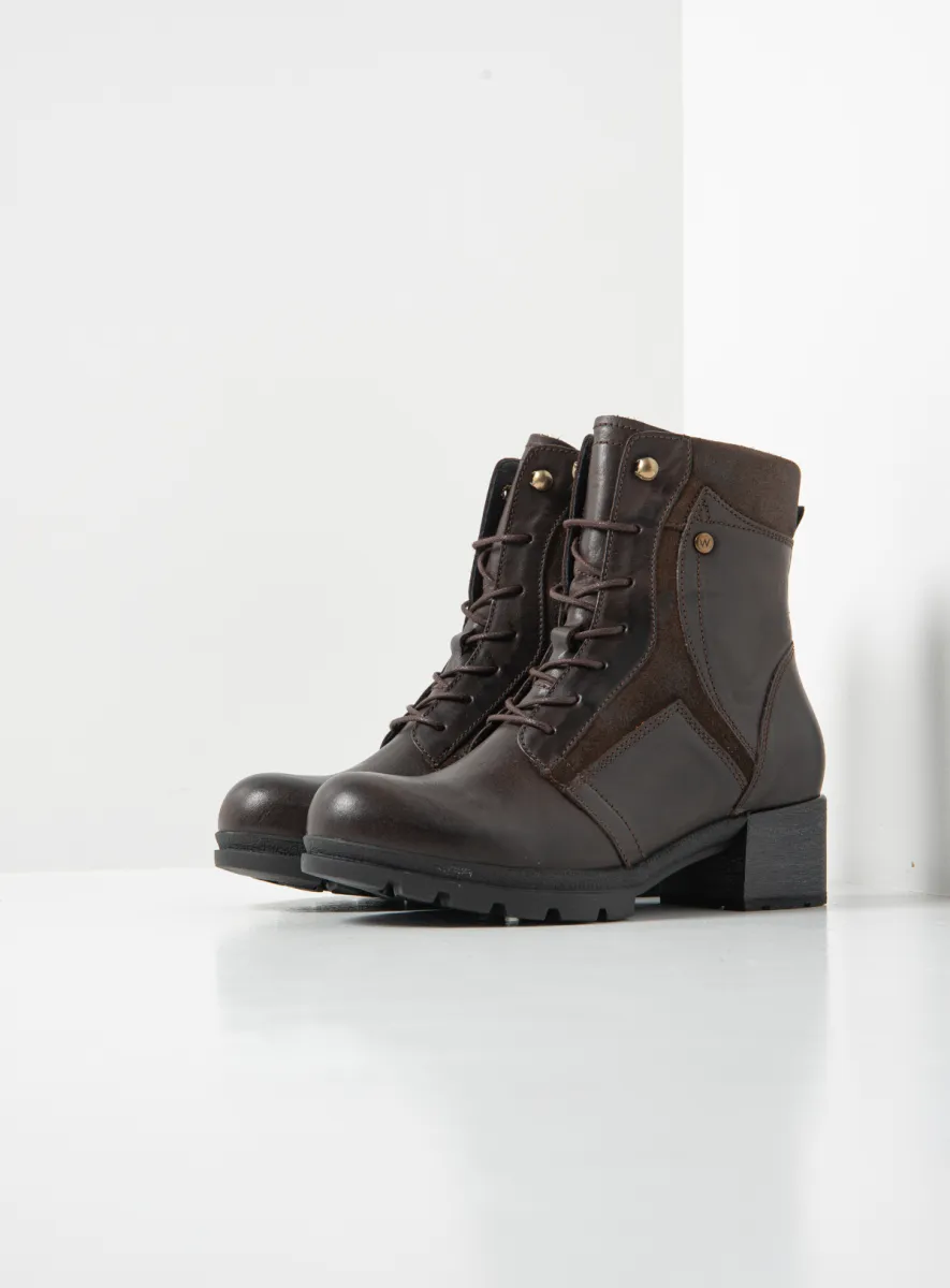 Wolky Dayton - brown leather Biker boots for women
