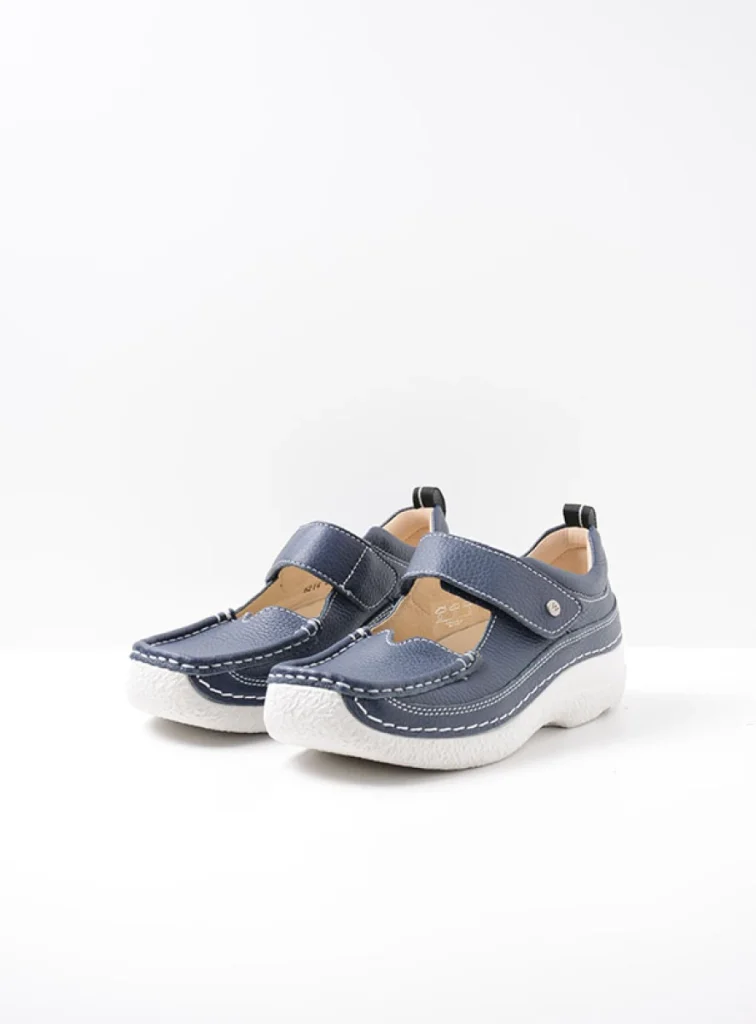 Buy your Wolky Roll Combi blue leather shoes online Wolky
